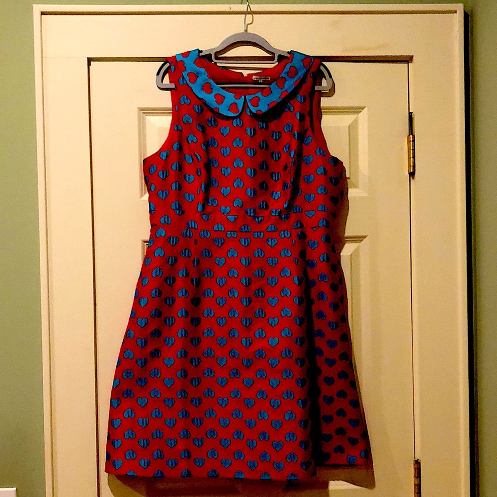 Mod Cloth back zip closure dress